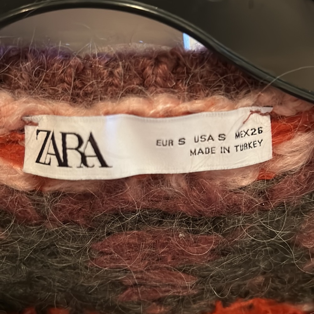 Zara sweater - Picture 3 of 4